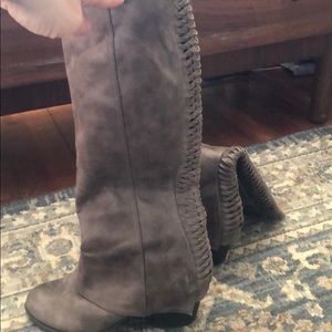 Fergalicious Lundry Boots
